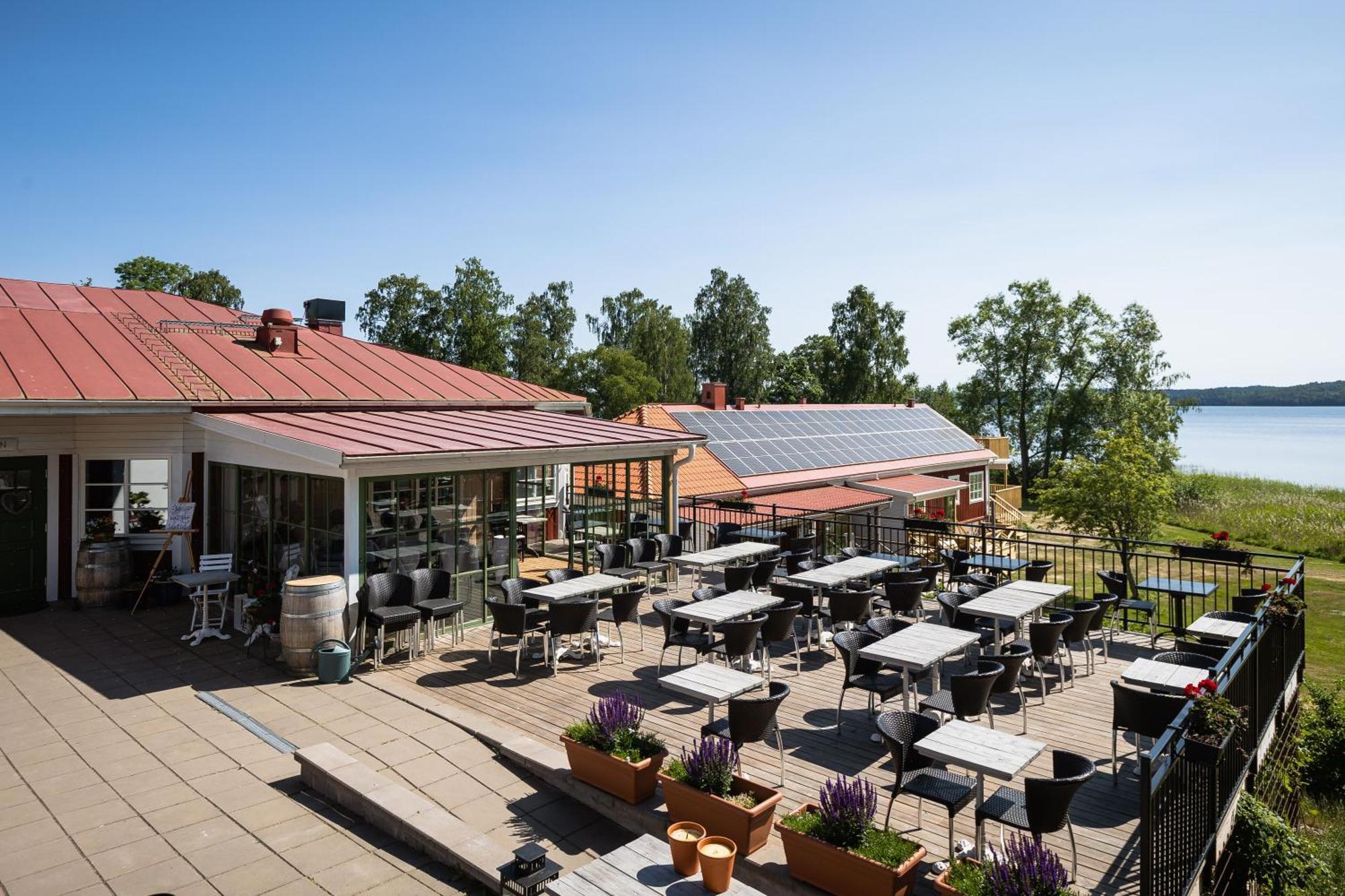 Smalandsgarden Hotel Gränna Exterior foto